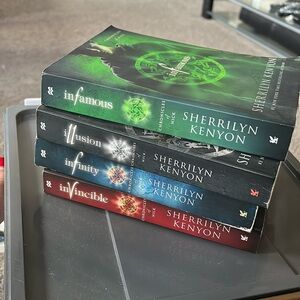 Sherrilyn Kenyon series